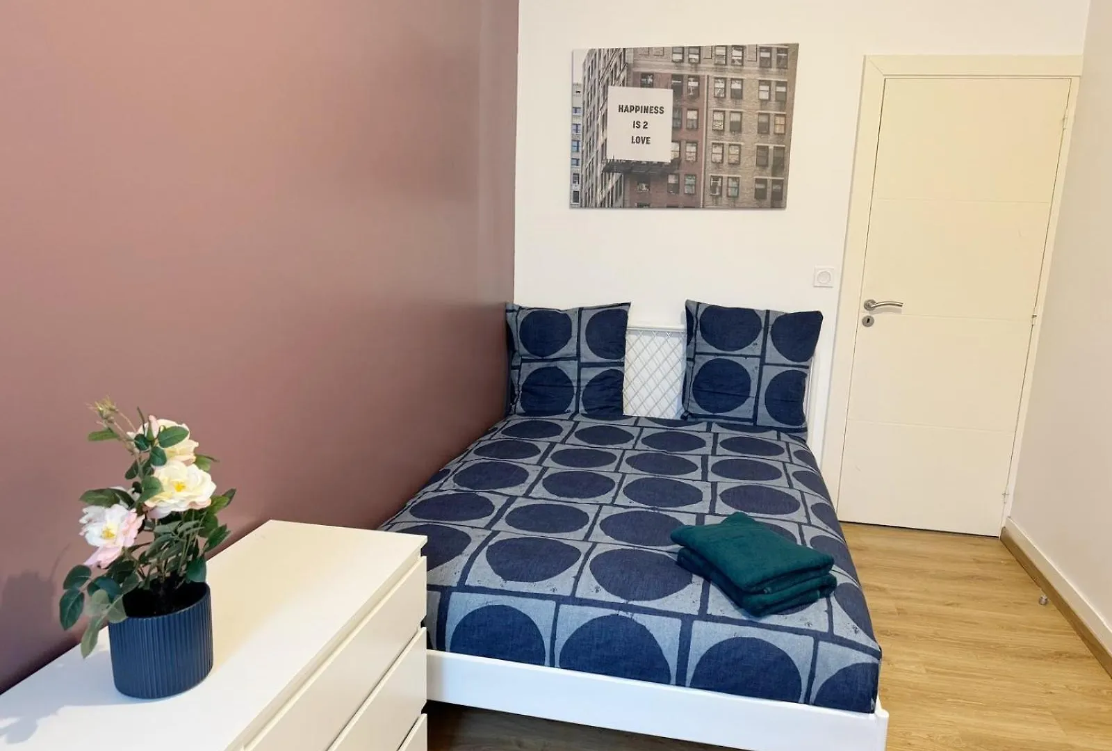 24 Chic & Cosy Grand Appart 88M2 Parking Gratuit Hypercentre Netflix Saint-Etienne  Apartment Saint-Etienne (Loire)